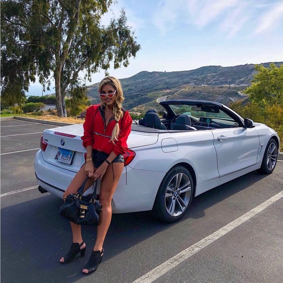 Danielle Guizio Jackets & Blazers - Revolve Danielle Guizio Cropped Half Zip Windbreaker Pullover Hoodie Jacket